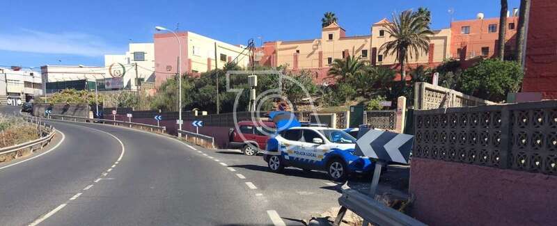 El vehículo se empotró contra el muro/TA.